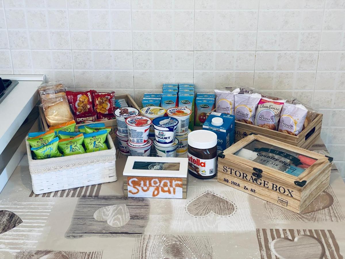 F&G 71100 - - Colazione Inclusa - Box Auto Privato Su Richiesta Foggia Dış mekan fotoğraf